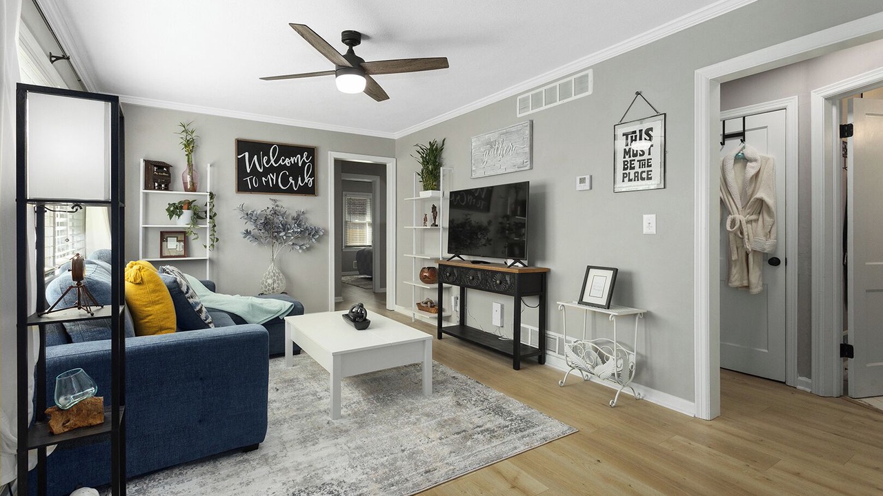 Photo of Livingroom in Rosedale