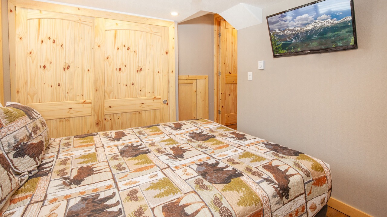 Photo of Bedroom in Breckenridge