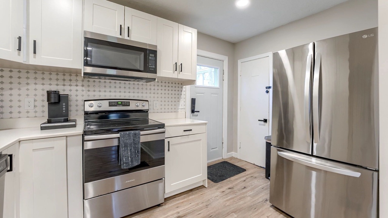 Photo of Kitchen in Dundee-Happy Hollow Historic District