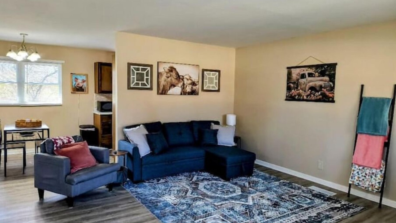 Photo of Livingroom in Topeka