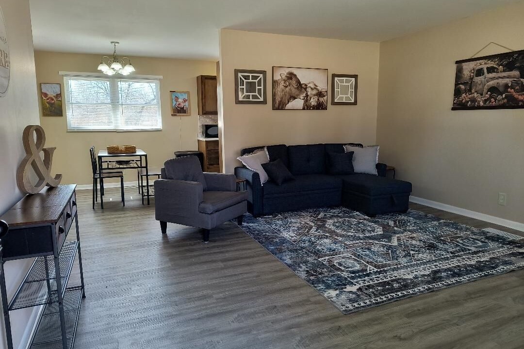 Photo of Livingroom in Topeka