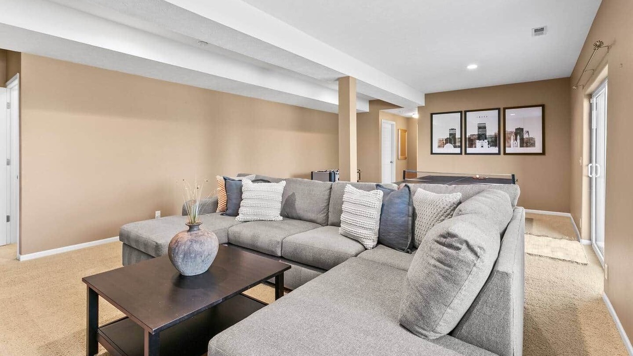 Photo of Livingroom in McArdle