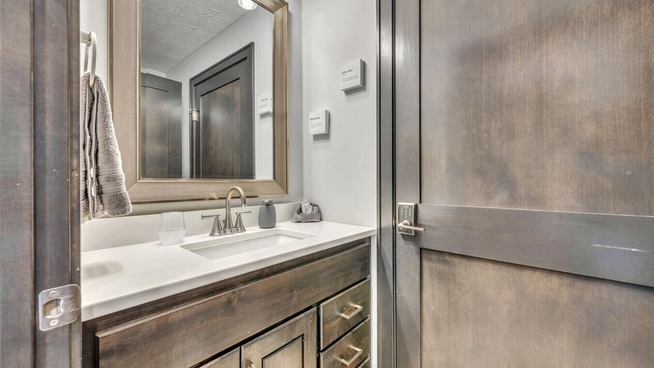 Photo of Bathroom in Arnolds Park