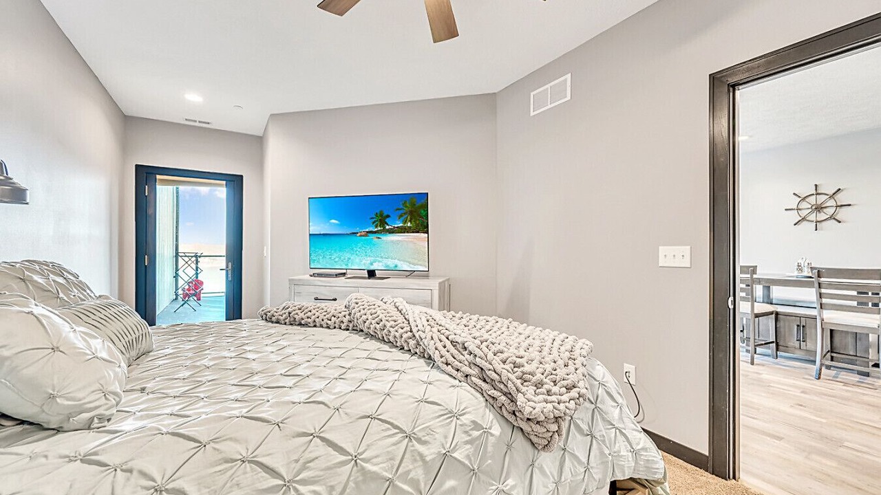 Photo of Bedroom in Arnolds Park
