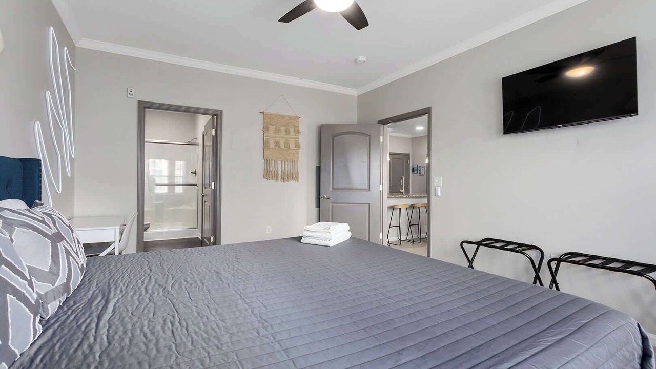 Photo of Bedroom in Overland Park