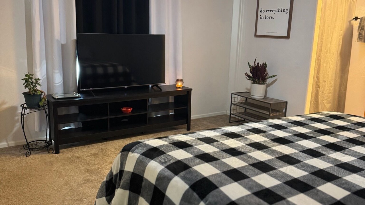Photo of Bedroom in Aztec
