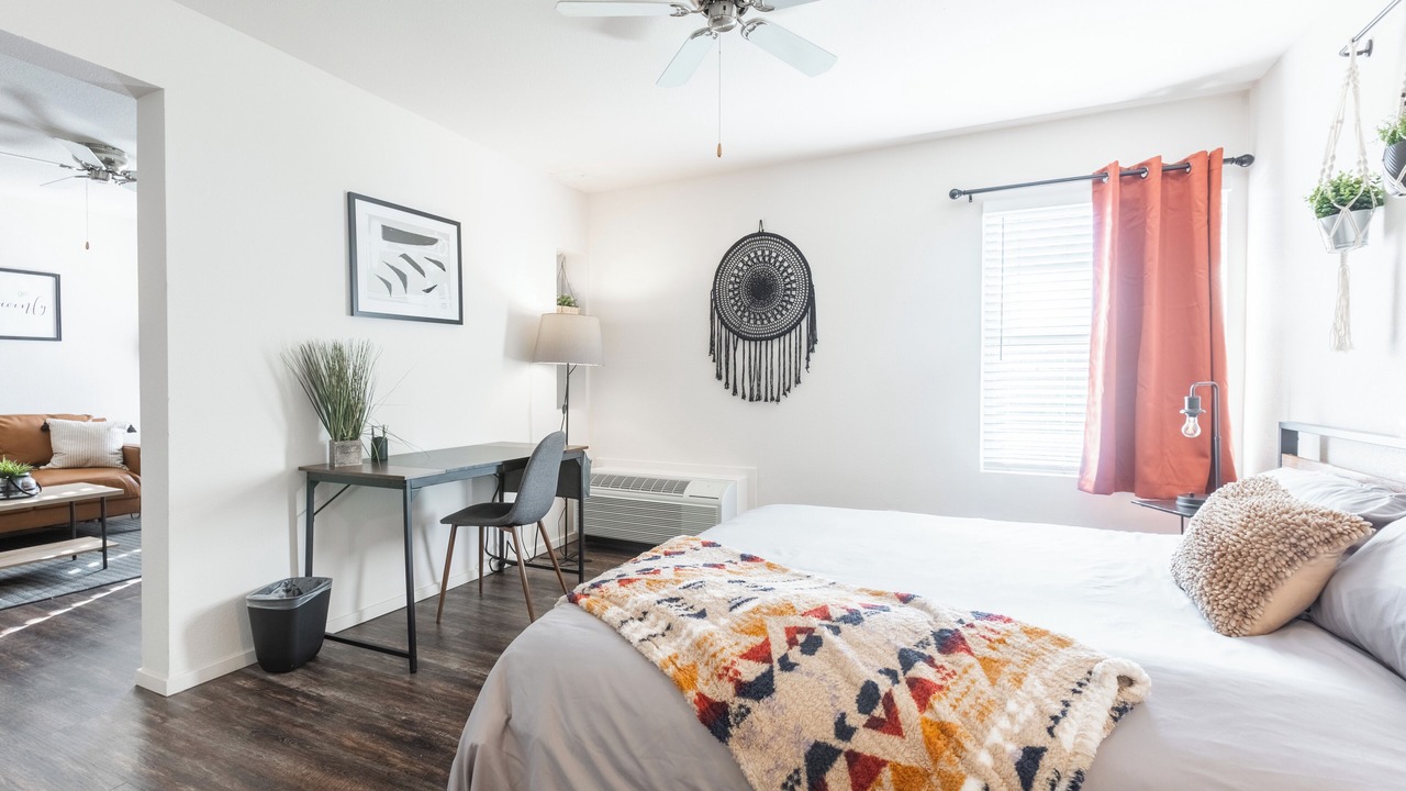 Photo of Bedroom in Prairie Village