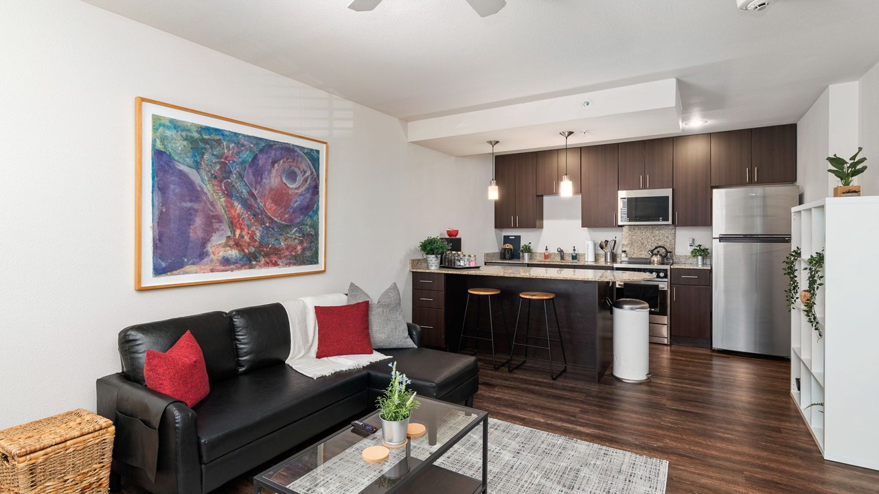 Photo of Livingroom in Overland Park