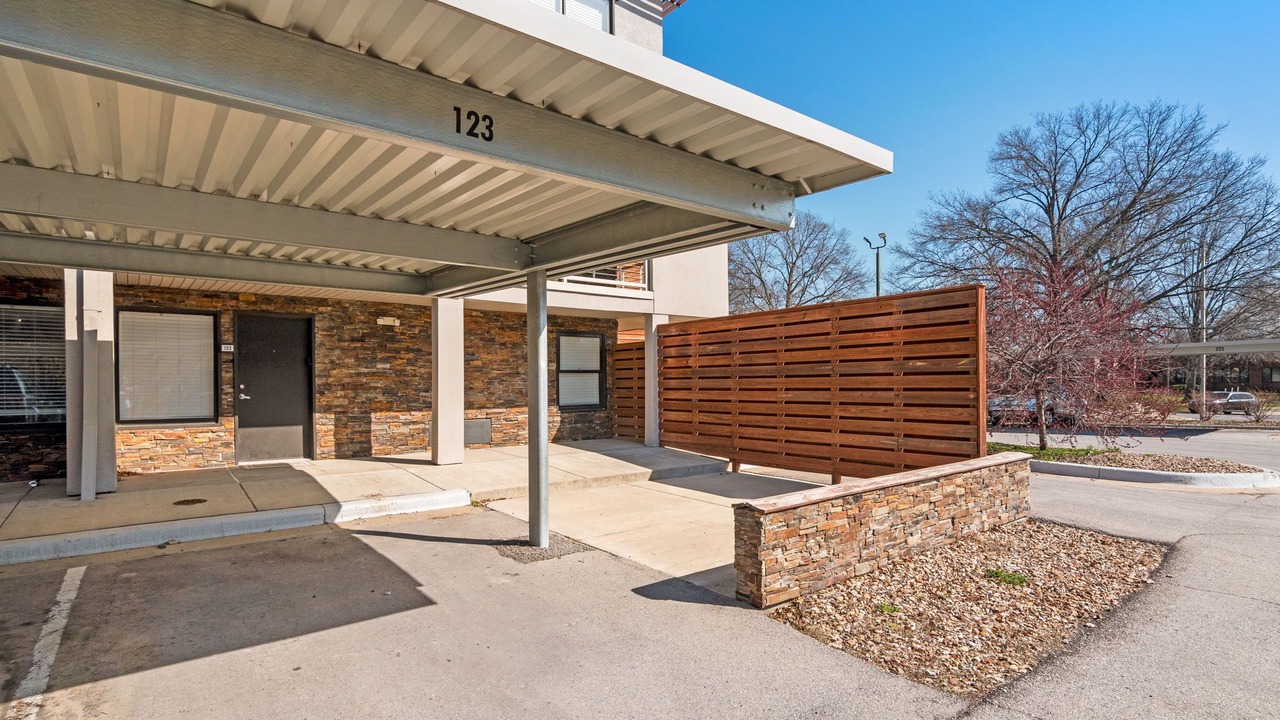 Photo of Outdoor in Overland Park