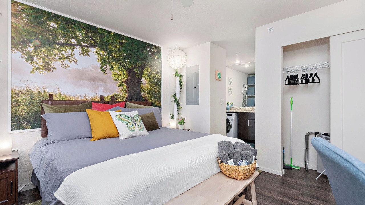 Photo of Bedroom in Prairie Village
