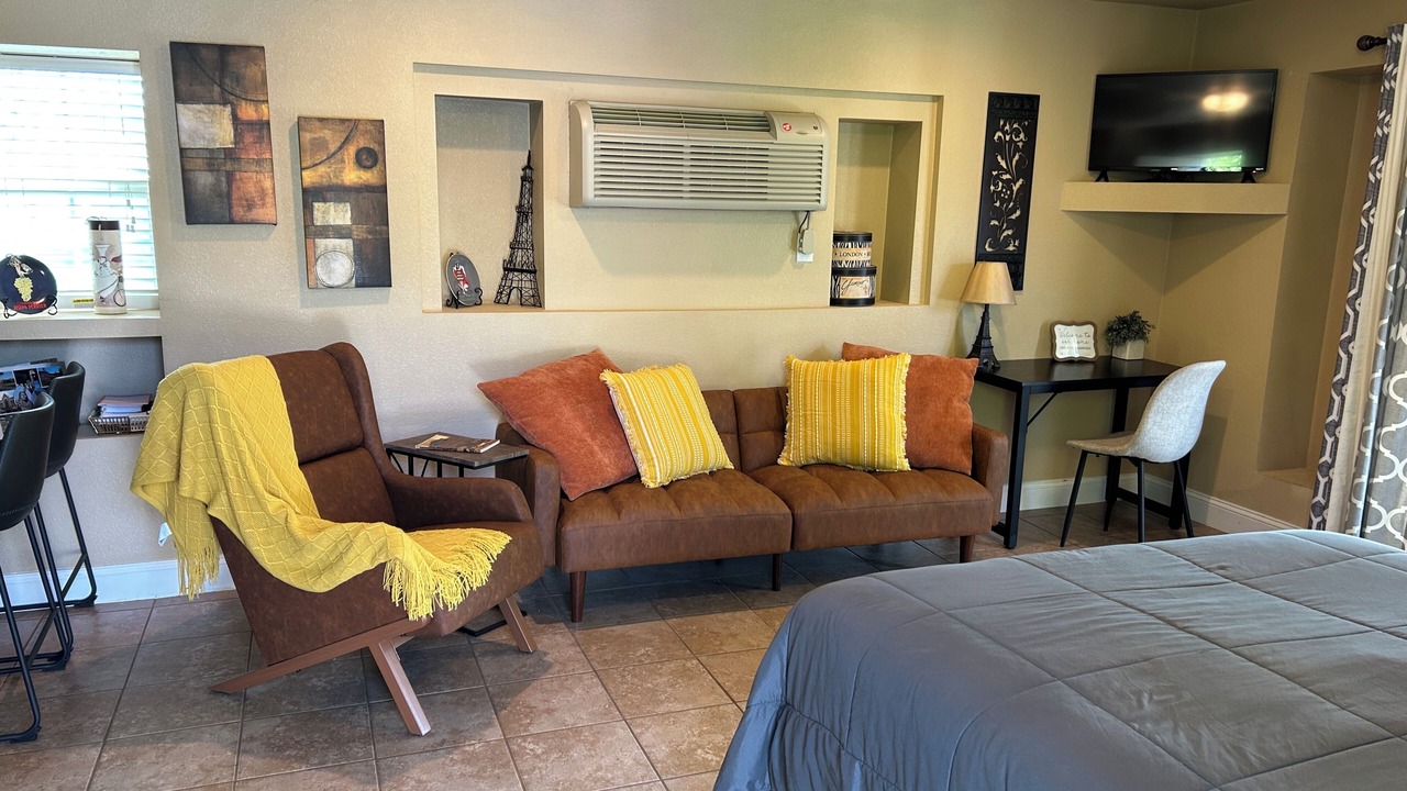 Photo of Bedroom in Tonkawa