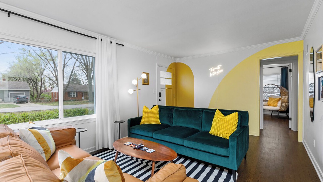 Photo of Livingroom in South Kansas City