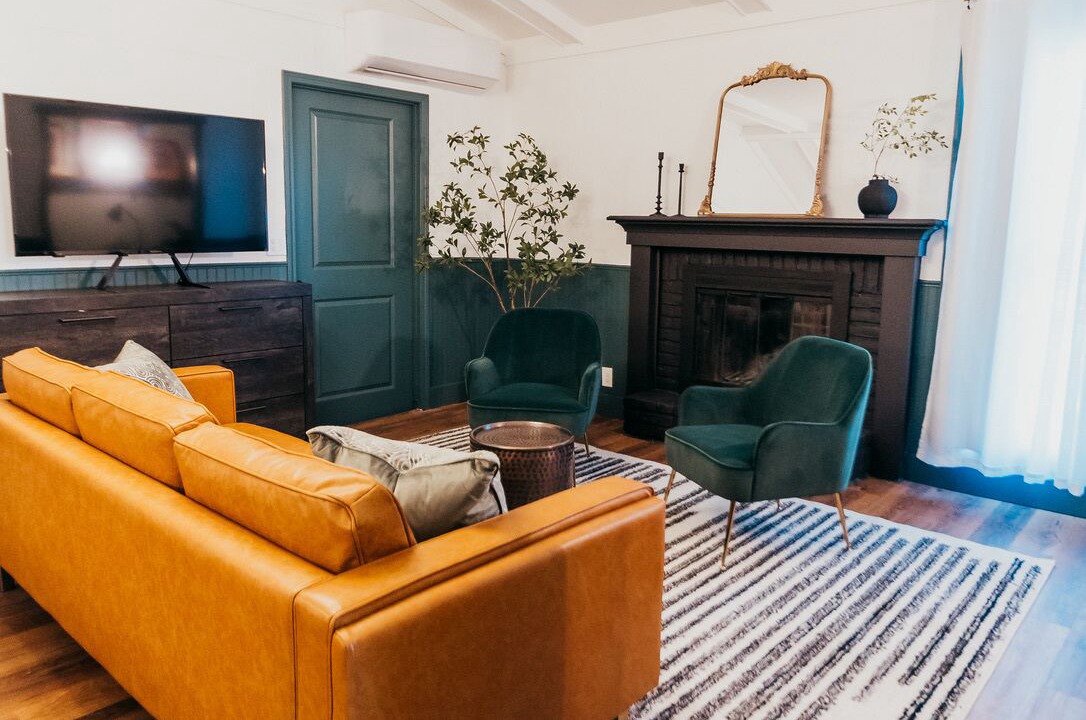 Photo of Livingroom in South Kansas City