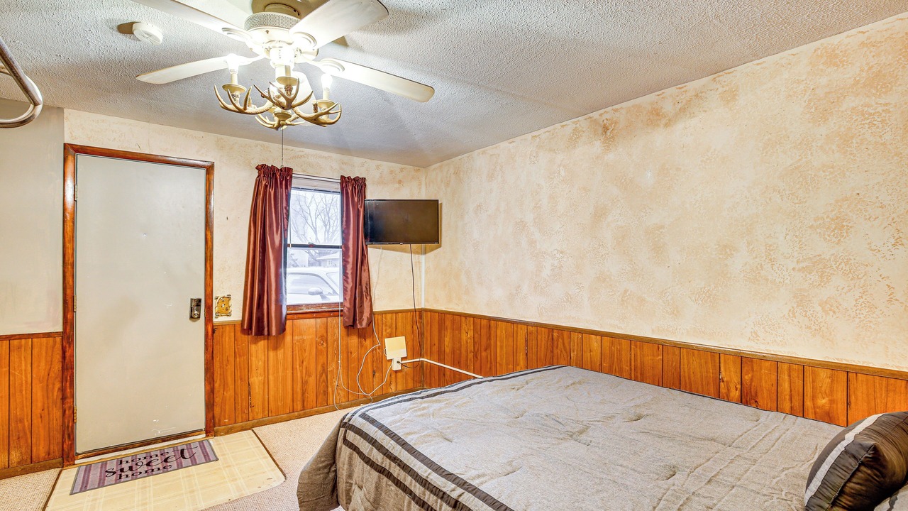 Photo of Bedroom in Lake Mills