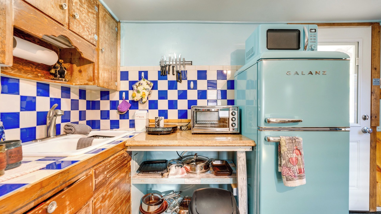 Photo of Kitchen in Drake
