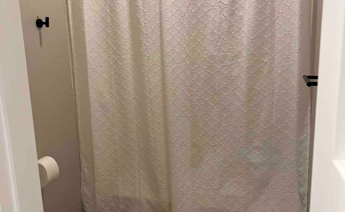 Photo of Bathroom in Whitetail