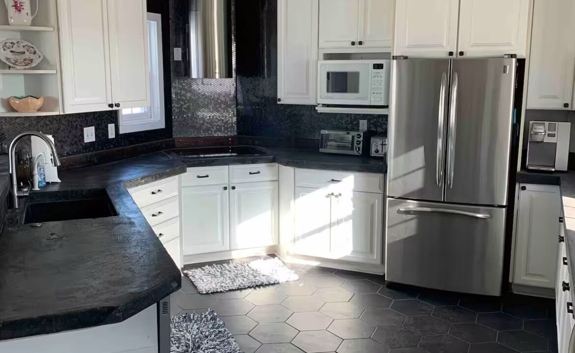 Photo of Kitchen in Whitetail
