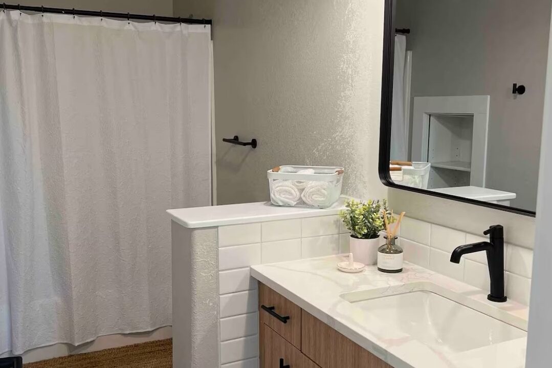 Photo of Bathroom in Whitetail