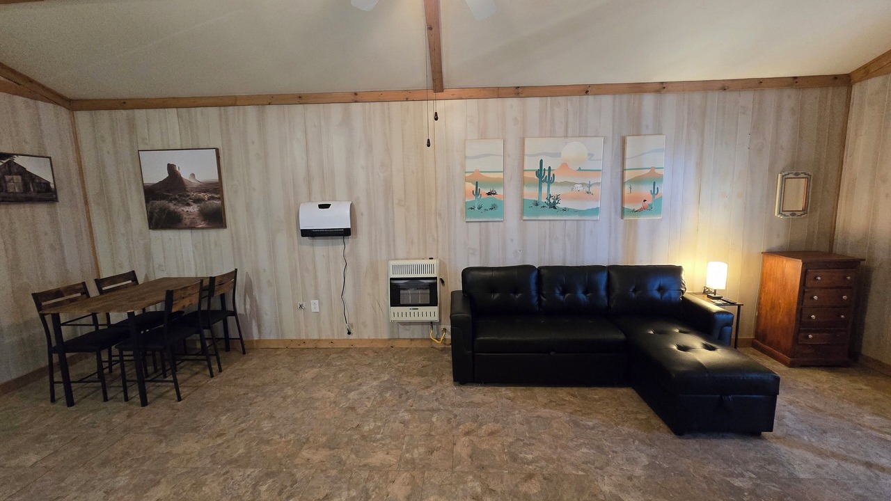 Photo of Livingroom in Stinnett