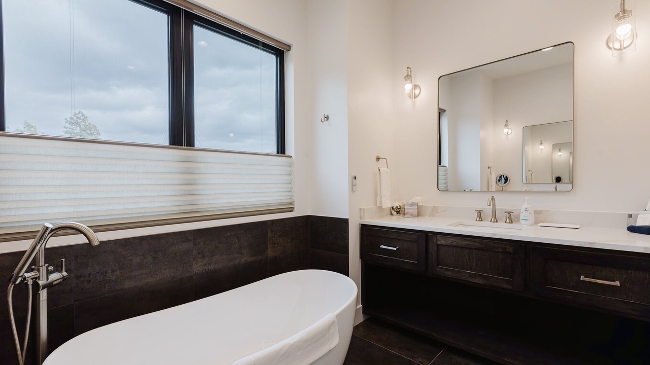 Photo of Bathroom in San Juan River Village