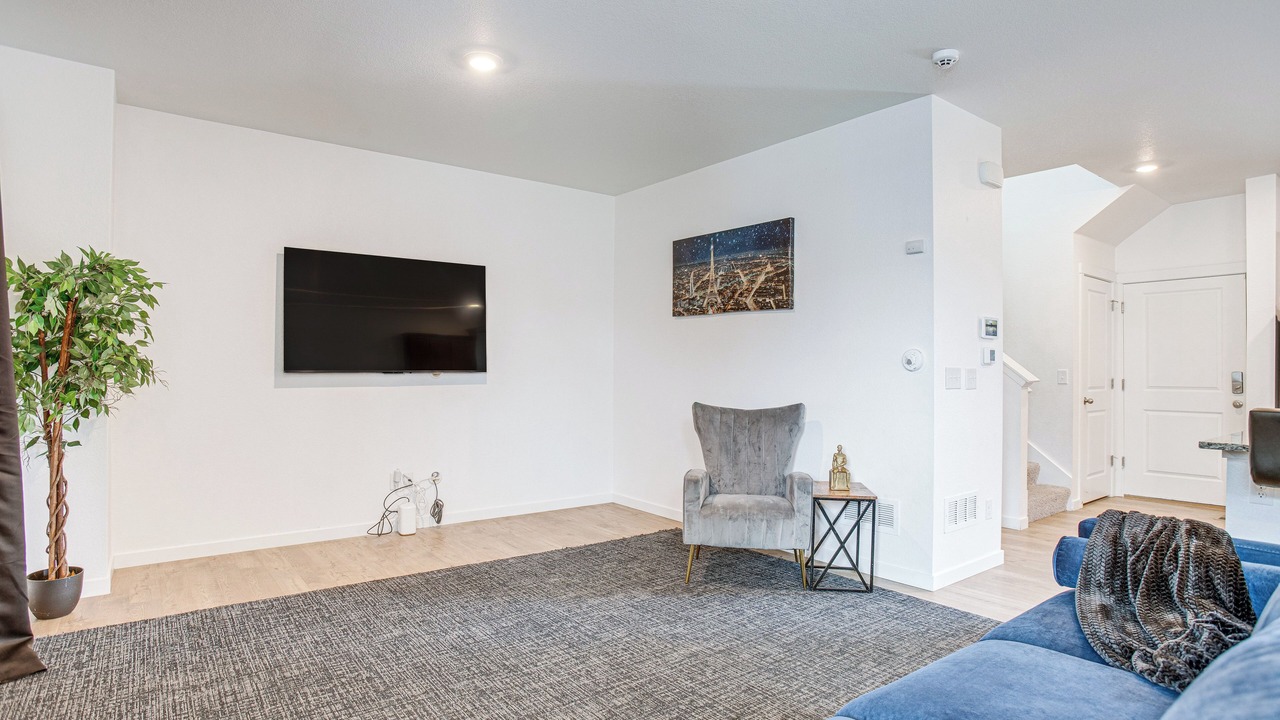Photo of Bedroom in Aurora