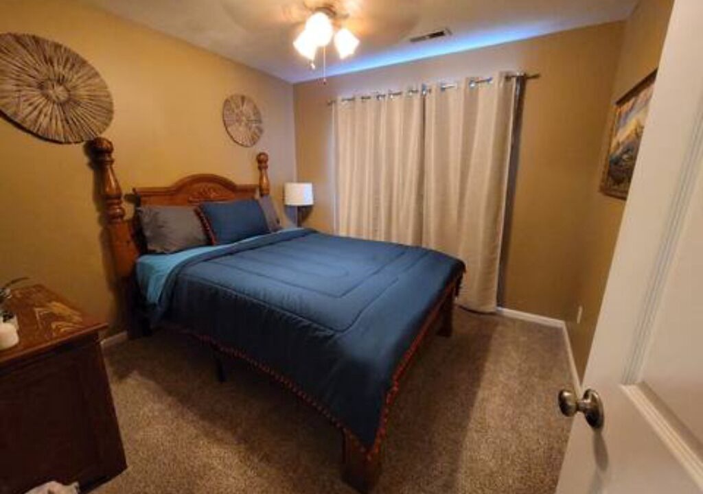 Photo of Bedroom in Lawrence