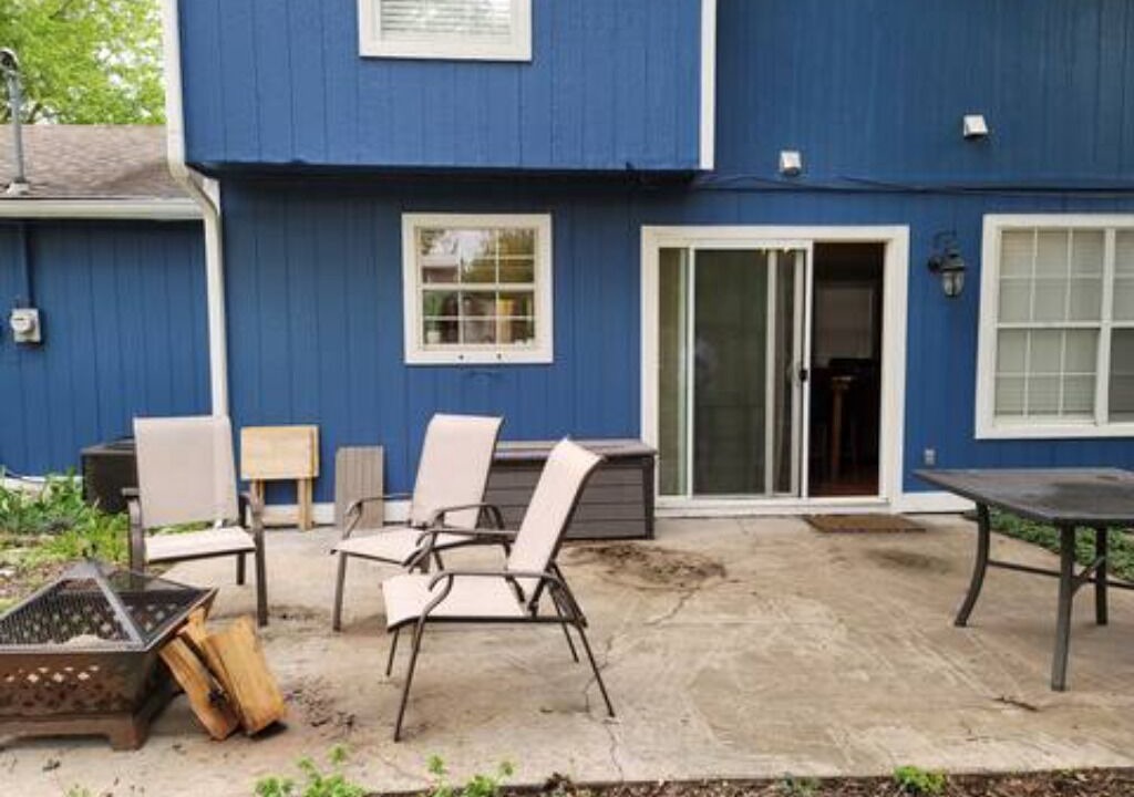 Photo of Patio Balcony in Lawrence