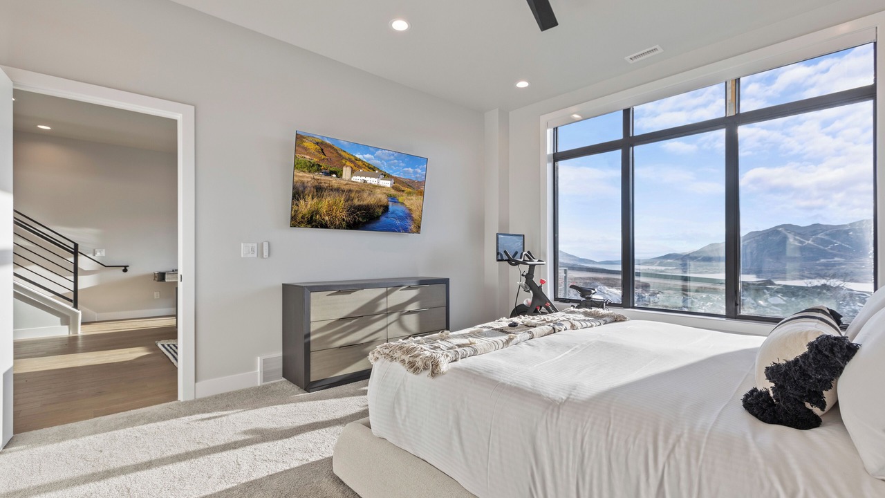 Photo of Bedroom in Hideout