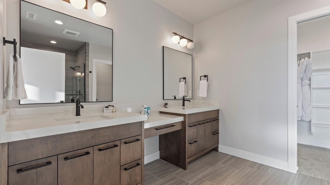 Photo of Bathroom in Hideout