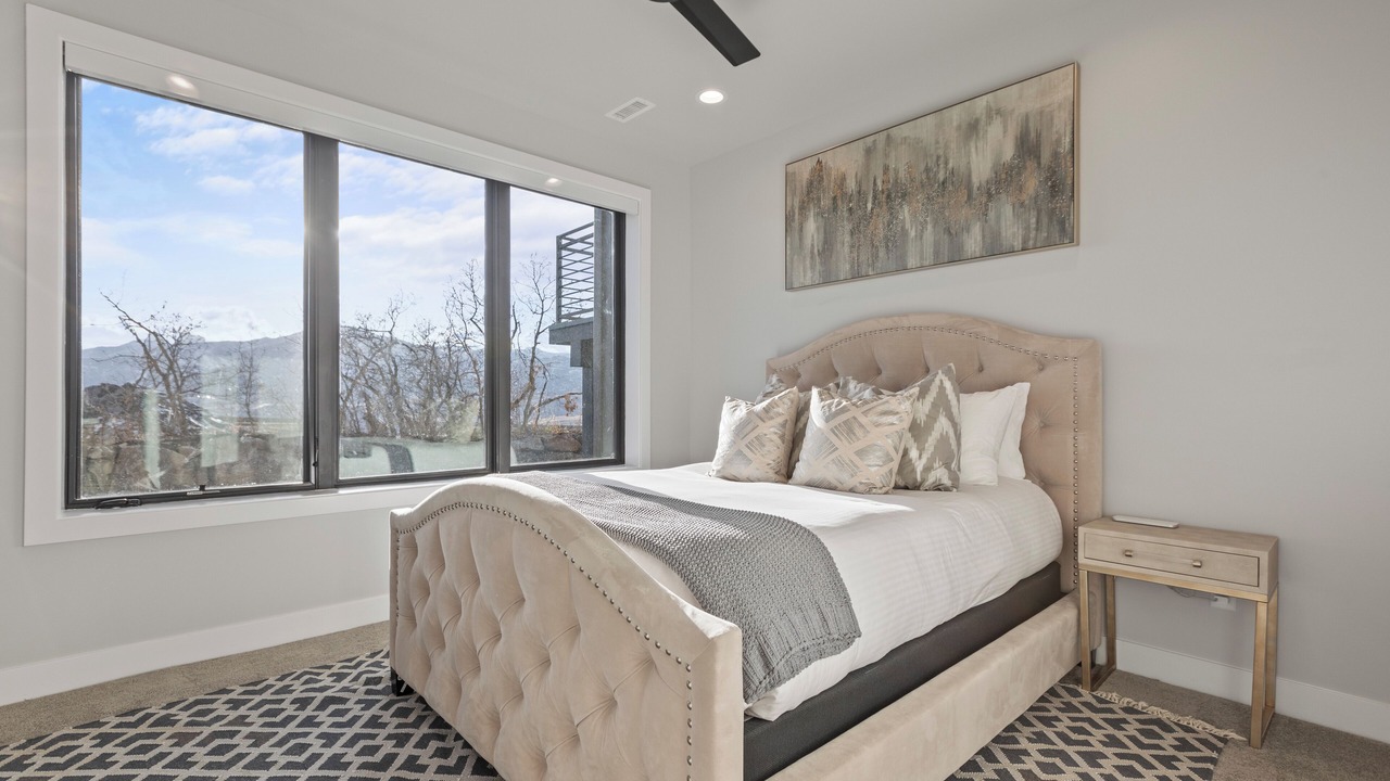 Photo of Bedroom in Hideout