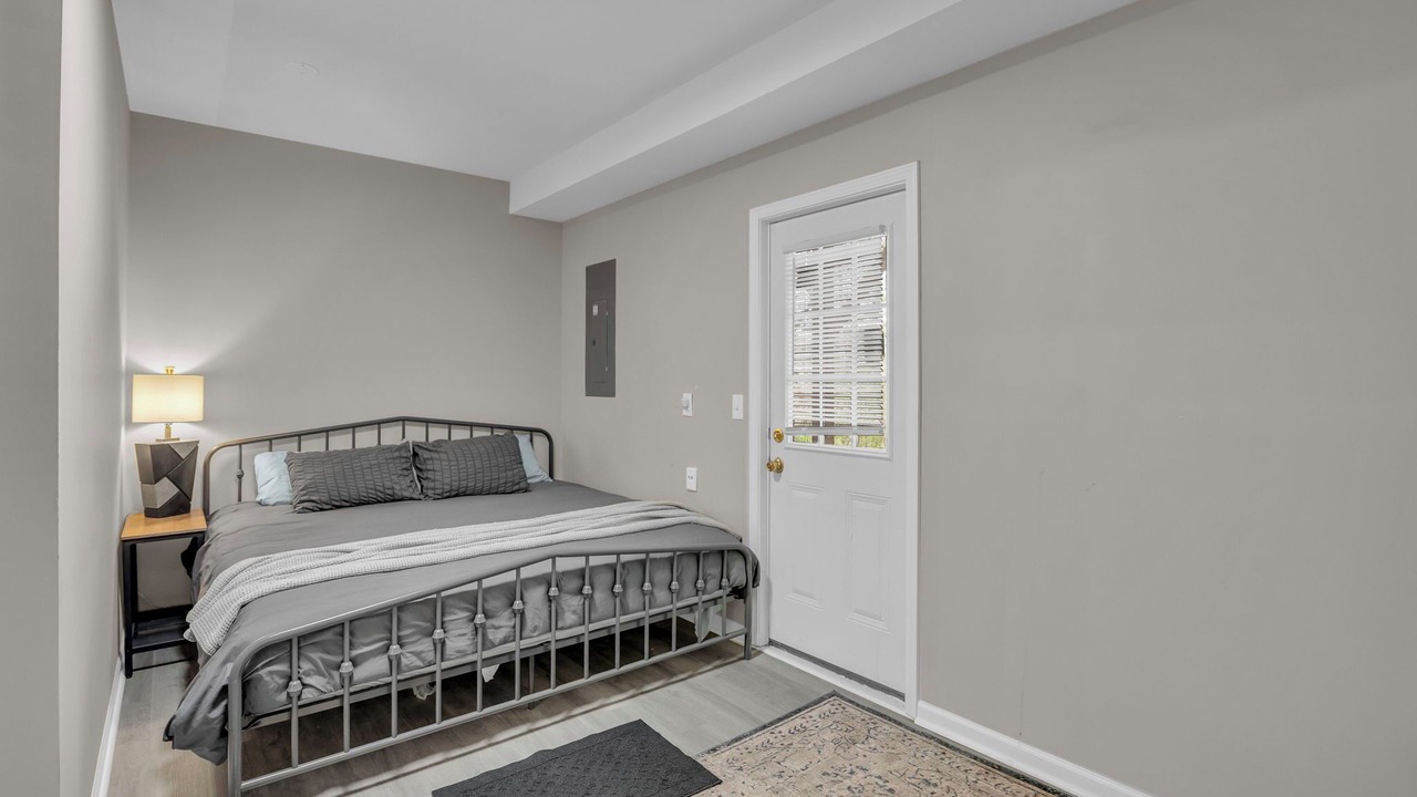 Photo of Bedroom in Waldron