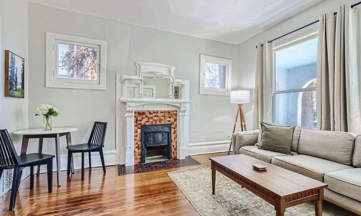 Photo of Livingroom in Capitol Hill
