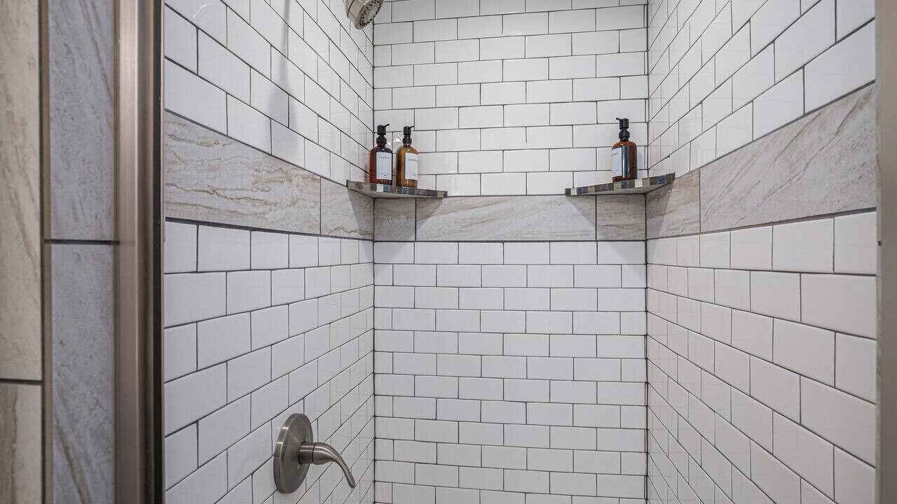 Photo of Bathroom in Prairie Village