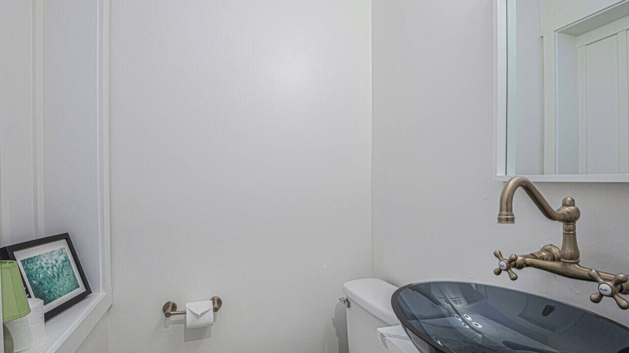 Photo of Bathroom in Prairie Village