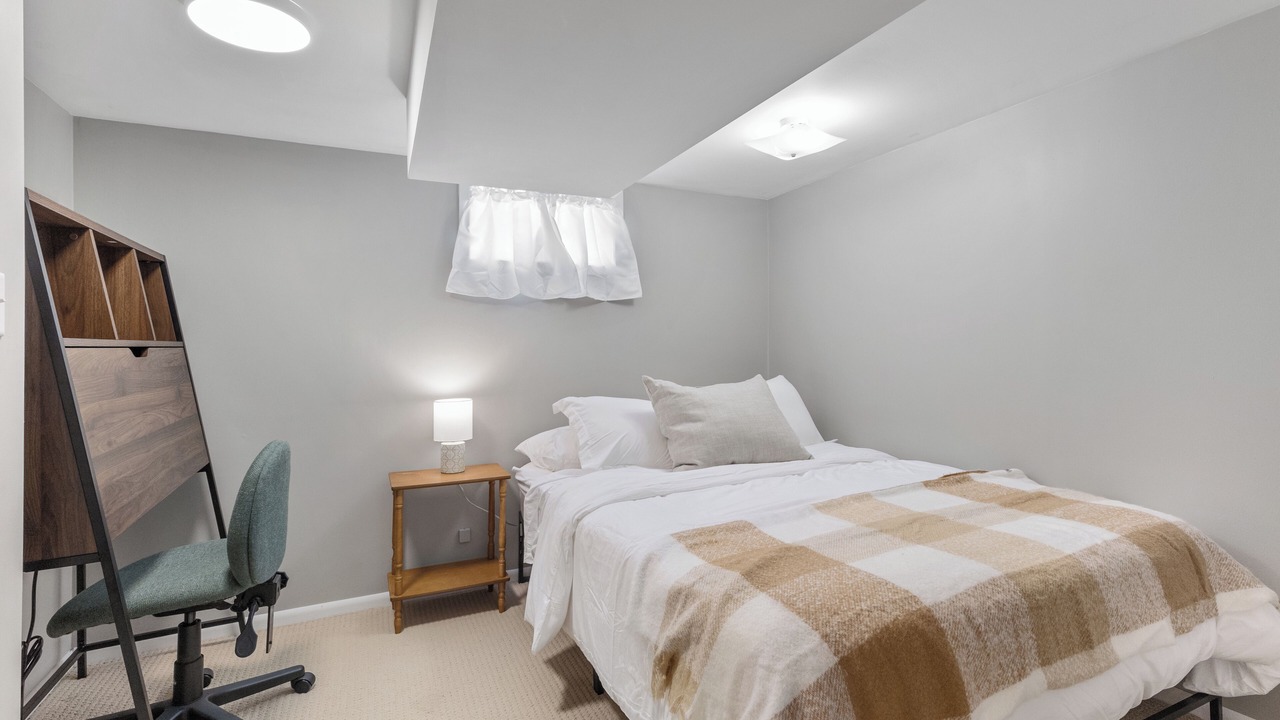Photo of Bedroom in Medical Center