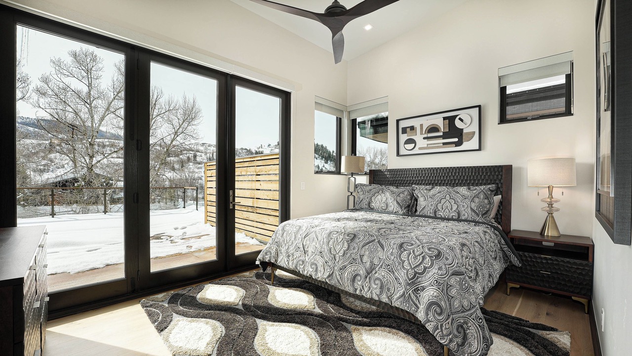 Photo of Bedroom in Old Town