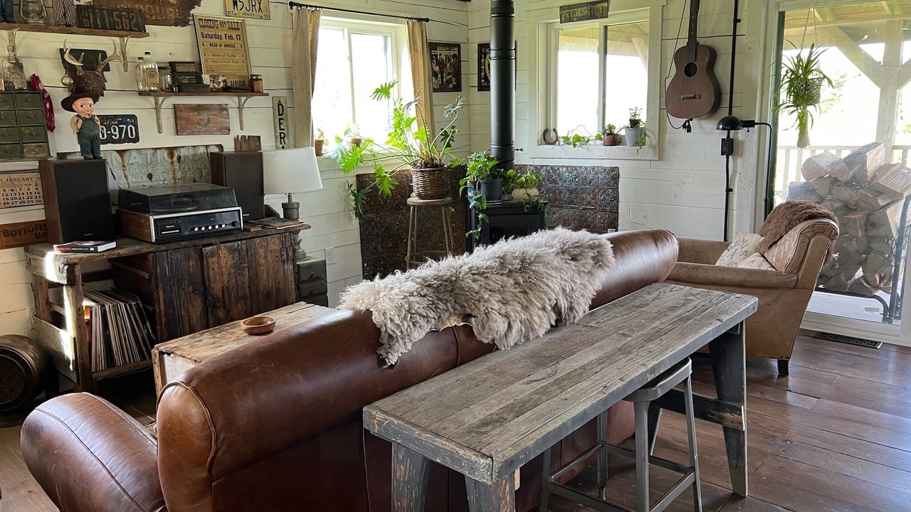 Photo of Livingroom in Kickapoo