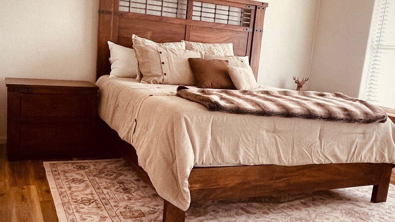 Photo of Bedroom in Sheridan County