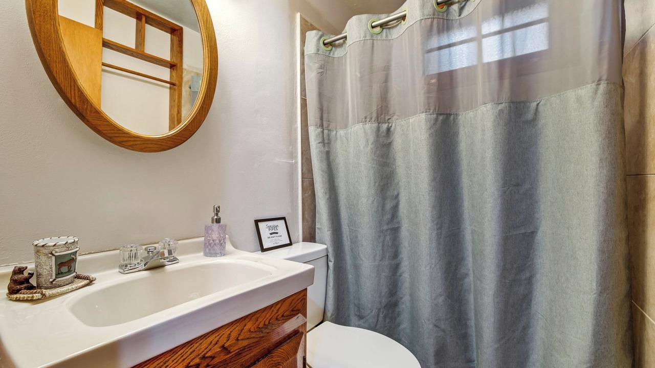 Photo of Bathroom in Cascade-Chipita Park