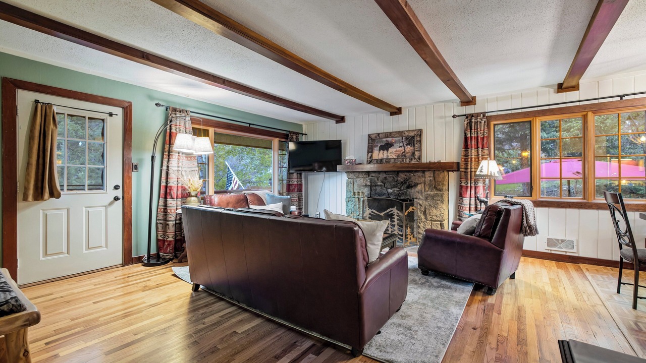 Photo of Bedroom in Cascade-Chipita Park
