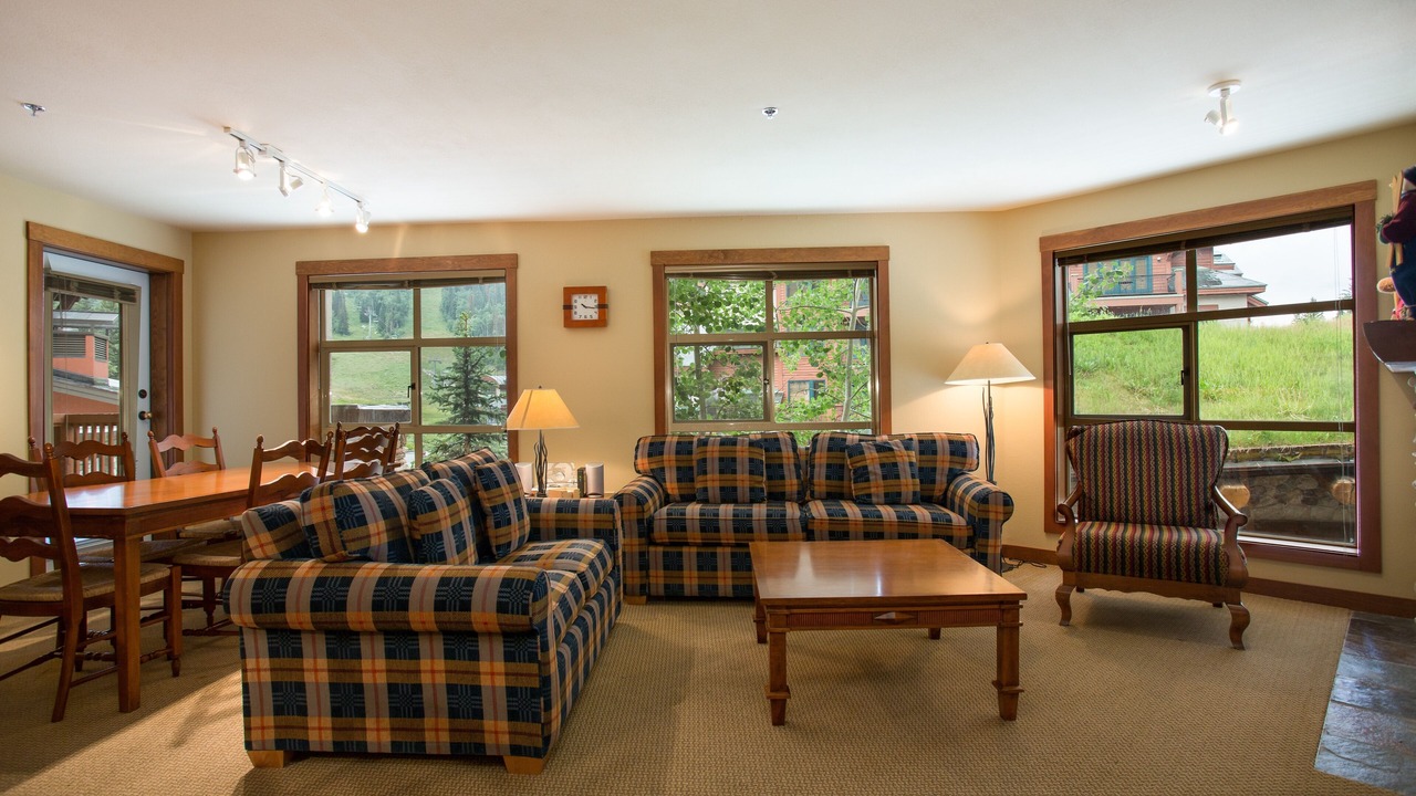 Photo of Livingroom in Snowbird
