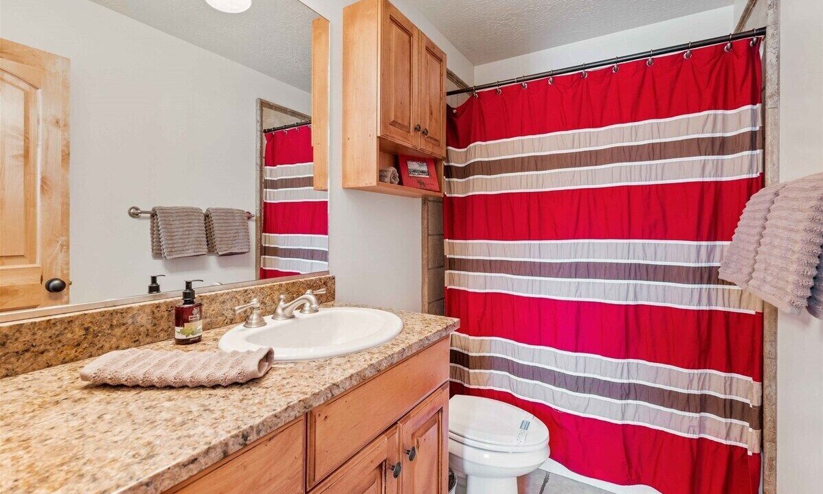 Photo of Bathroom in Wolf Creek