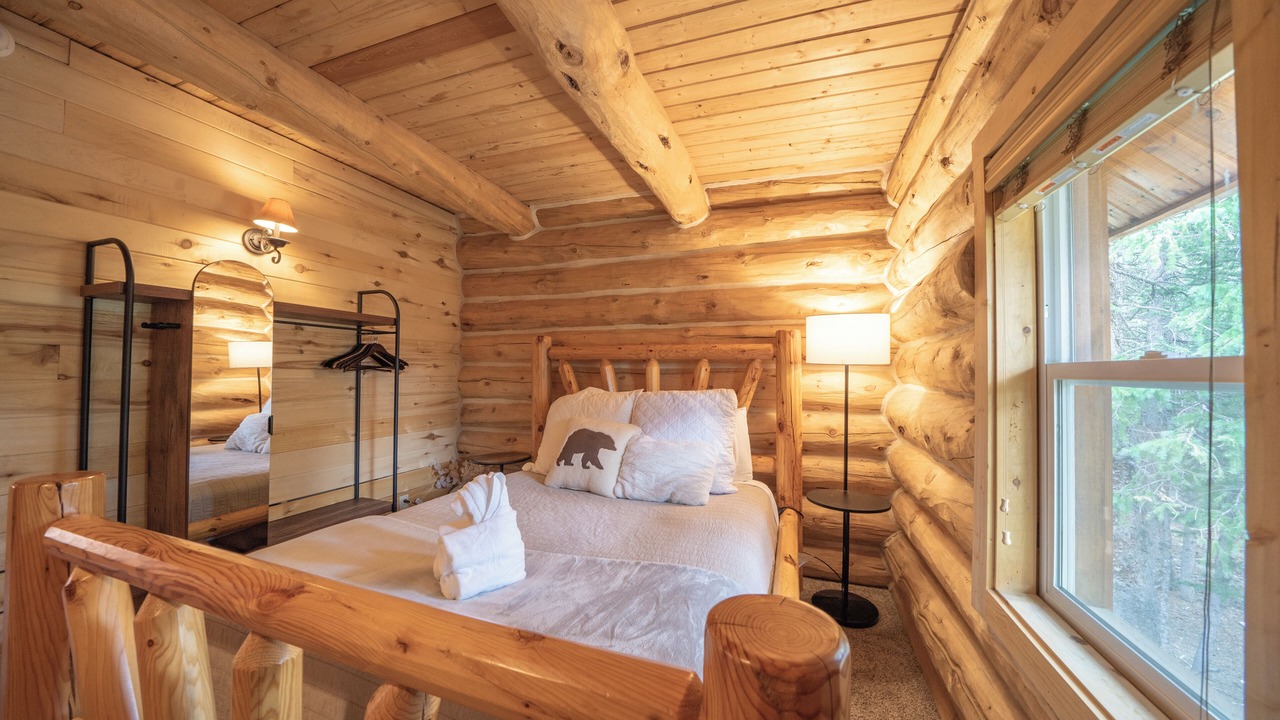 Photo of Bedroom in Valley of the Sun
