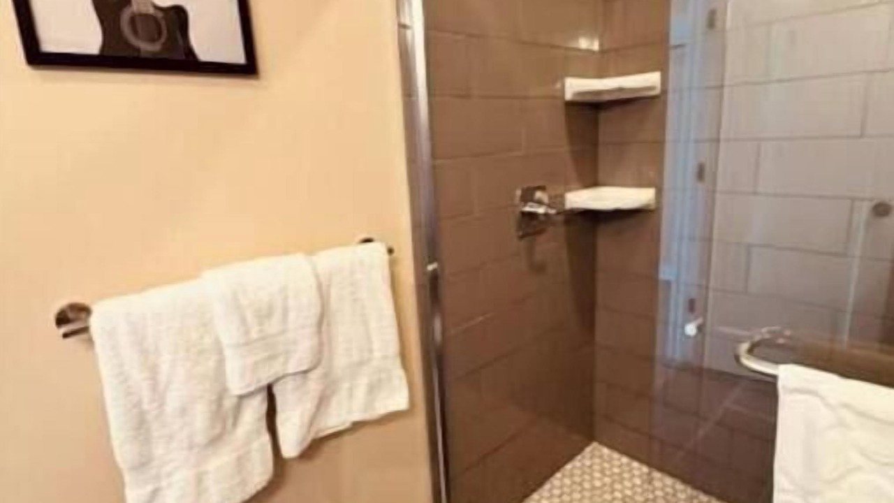 Photo of Bathroom in Limon