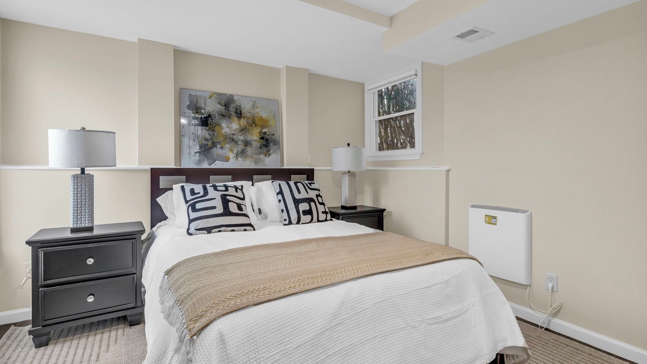 Photo of Bedroom in Overland Park