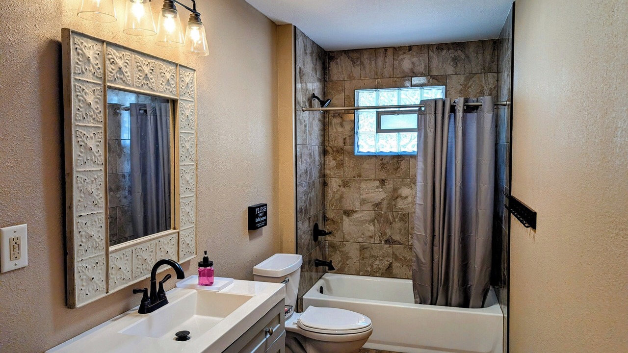 Photo of Bathroom in Chapman