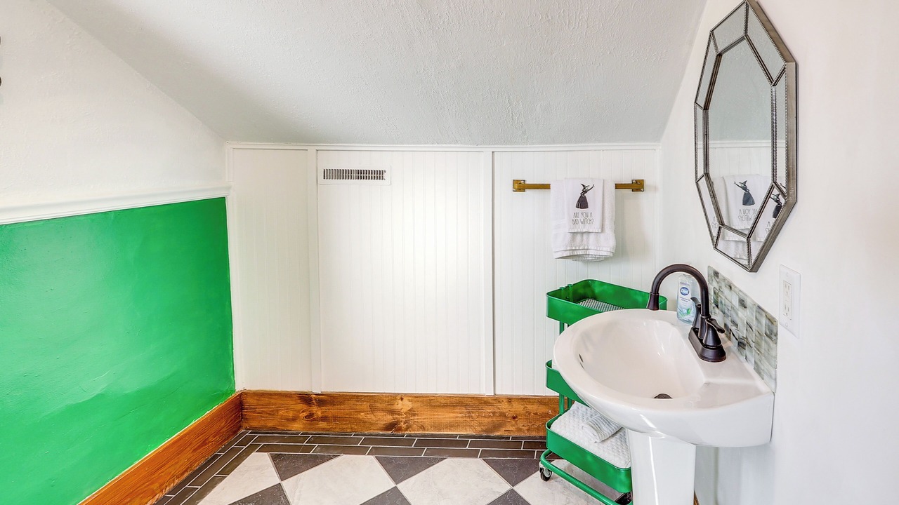 Photo of Bathroom in Hillsboro