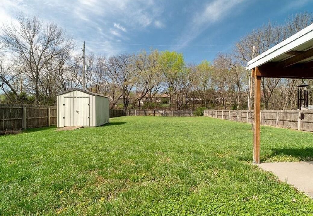 Photo of Outdoor in Emporia
