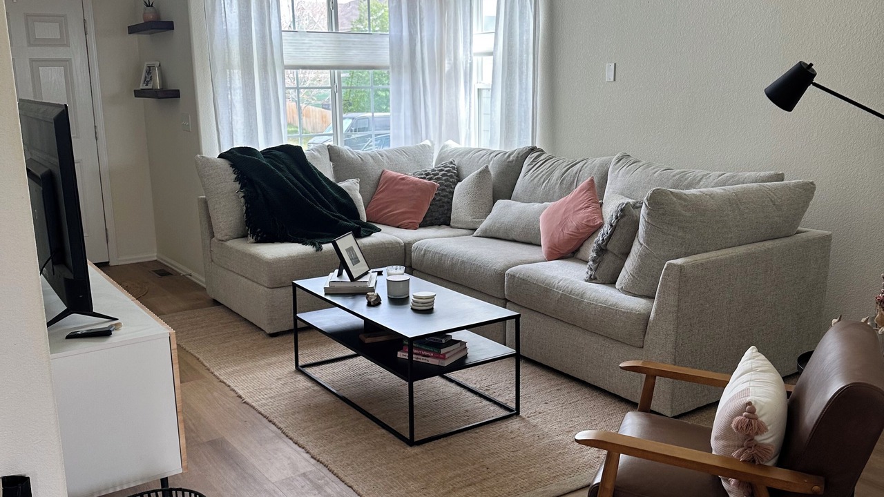 Photo of Livingroom in Longmont