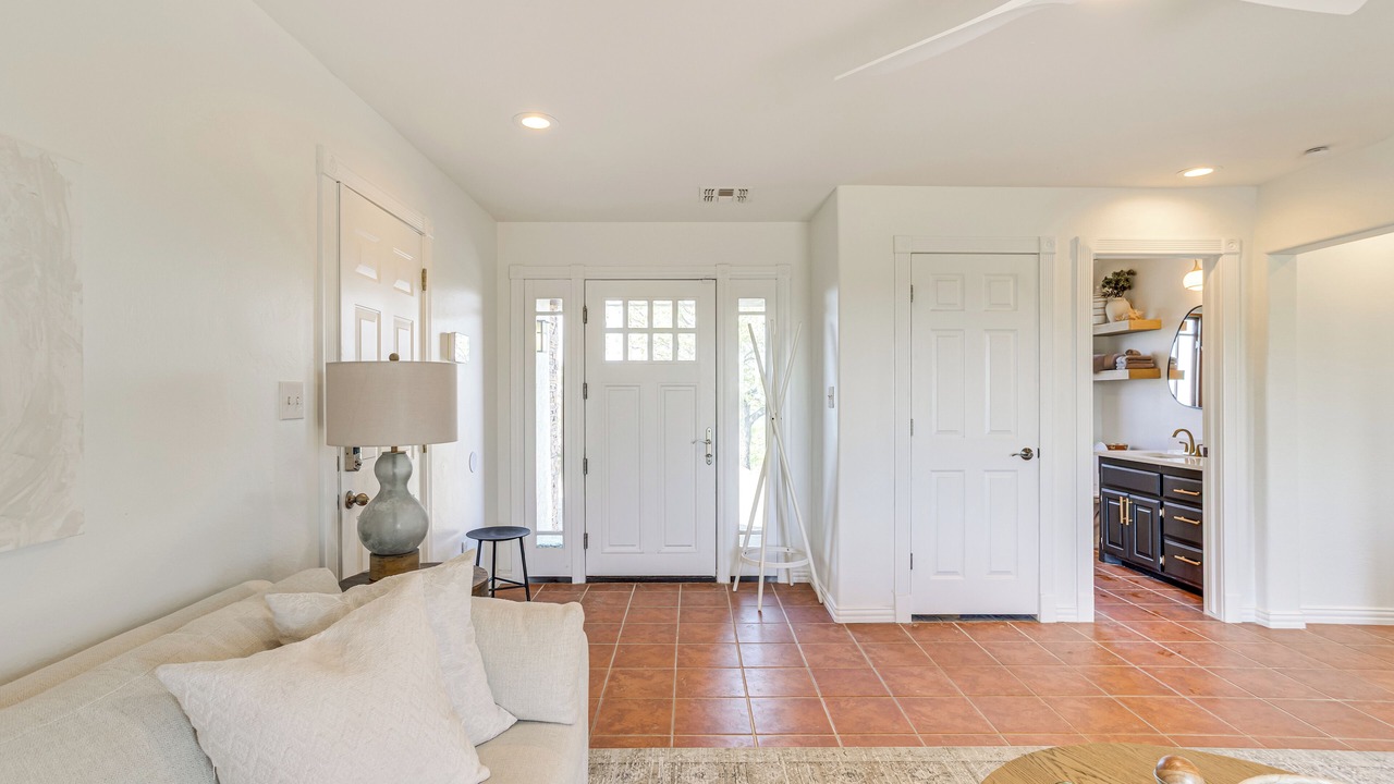 Photo of Livingroom in Medicine Park